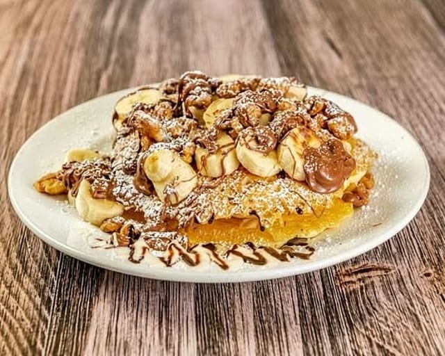 Banana Nutella Waffle.